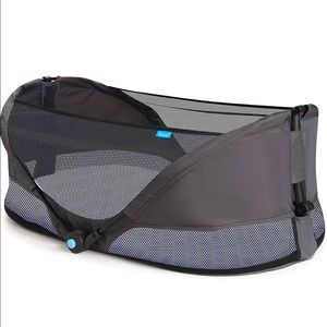 Munchkin Brica Fold N' Go Travel Bassinet, Grey